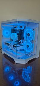 Gaming Pc - Intel I5-12400f | | Nvidia Rtx 5070 | 16gb Rgb Ram | 1tb Nvme Ssd | 700w 80+ Psu | Windows 11  | Apex Mini - White