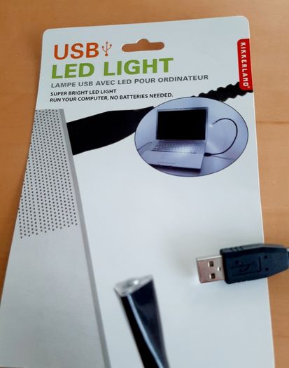 USB led light (Kikkerland)