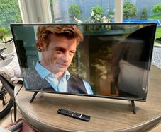 40 inch Full HD Smart TV (TCL brand)