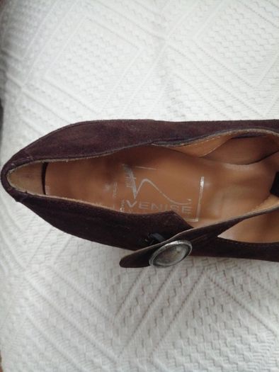 Venise Collection Brown Suede Shoes all leather size 39