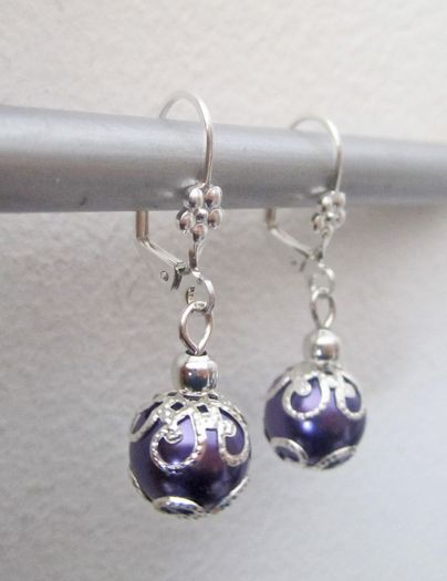 Beaded Deep Purple and Silver Matching Set Necklace and Earrings