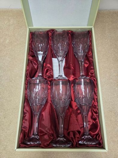 Galway Crystal Kells Wine Glasses 6 goblets