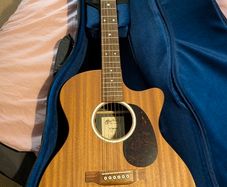 Martin GPC-X2E acoustic guitar like new + bag