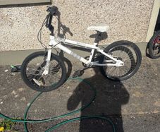 Apollo BMX bike