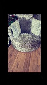 suite furniture swivel love chair
