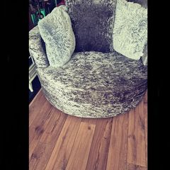 suite furniture swivel love chair