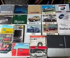 Renault Handbooks, Manuals & Brochures .