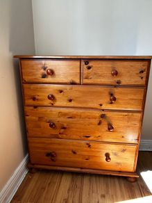 Pine wood chest drawer
