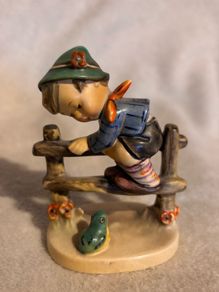 Vintage Goebel Figurine