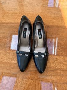 ladies shoes