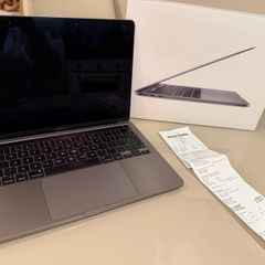 MacBook Pro 13-inch, 2020, Two Thunderbolt 3 ports Touch Bar