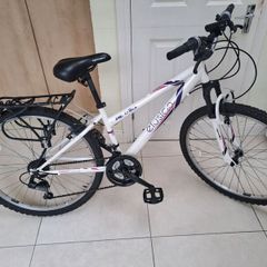Apollo Elusion 14" Mountain Bike, 26" wheels, Shimano gears & Extras