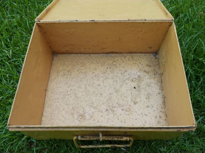 Vintage Militaria  Metal  Case