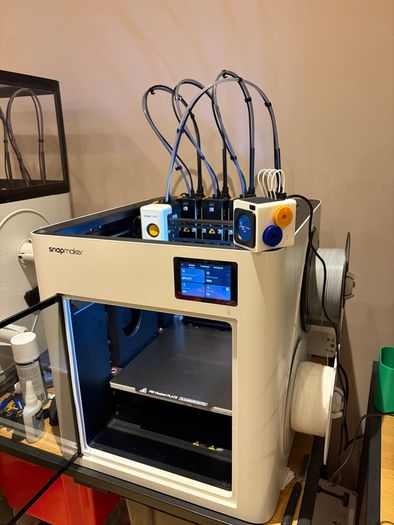 Snapmaker U1 3d printer