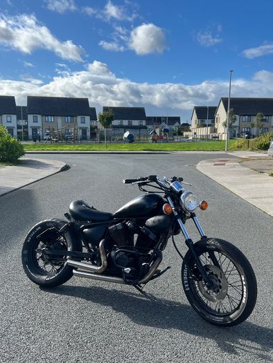 1992 Yamaha XV250 Virago Custom Bobber (250cc V-Twin)