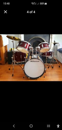 Millenium Focus Junior Drum Set Red