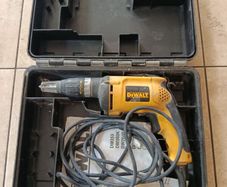 DeWalt plasterboard screwgun