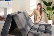Folding Mattress Double, Comfy Corduroy Foldable Mattress with 15cm Thicken Foam, Tri-Fold Floor Futon Sofa Bed for Guest, 135x190cm