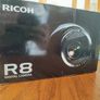 Ricoh R8 digital camera Image 2