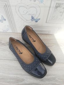 New ladies shoe tree comfort shoes UK 4