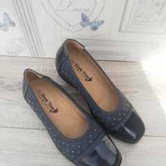 New ladies shoe tree comfort shoes UK 4