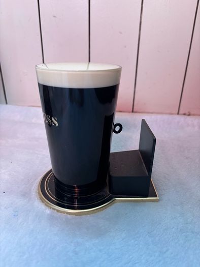 Guinness font