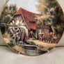 Royal Grafton Collectors' Plate (19.5cm) Image 2