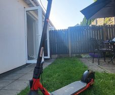 Electric scooter ninebot D18e in good condition(segway).
