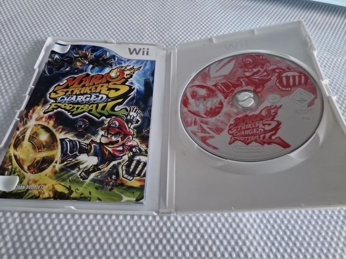 Mario Strikers Charged Football Nintendo Wii Games Original