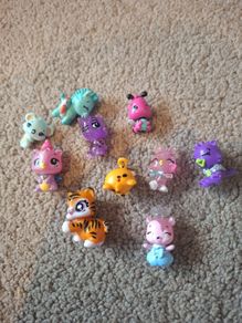 Hatchimals - 10 figures 1