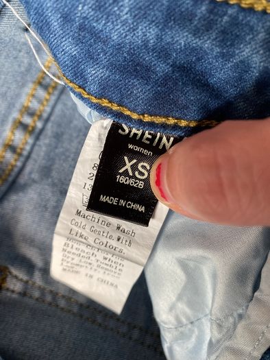 Shein - Jeans - Size XS - Brand new