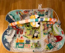 Fisher-Price Activity City Gym to Jumbo Play Mat