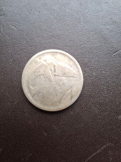 Irish Republic. Silver Florin (1928) Damaged