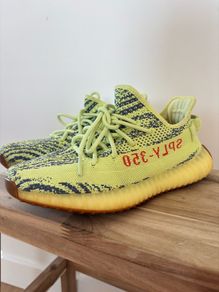 Adidas Yeezy Boost 350 V2