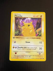 Shadowless 1st Edition Pikachu Base Set