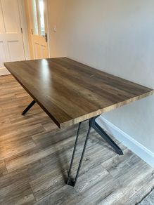 Free Dining Table