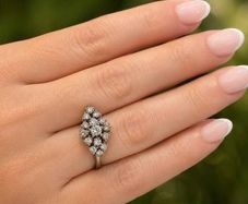 Diamond cluster ring