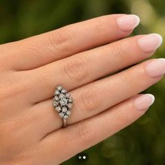 Diamond cluster ring