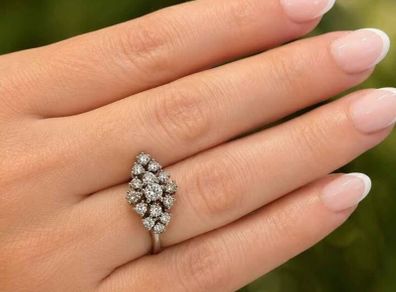Diamond cluster ring