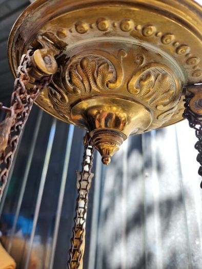 victorian brass chandelier REDUCED...no offers at this price...