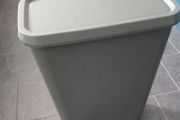Kitchen bin