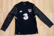 Republic Of Ireland New Balance Jersey Size Age 9/10 Years