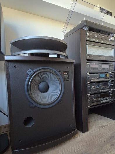 The Technics Sb-e100 Se-a5 Su-a6  Sl-1210 Mk2