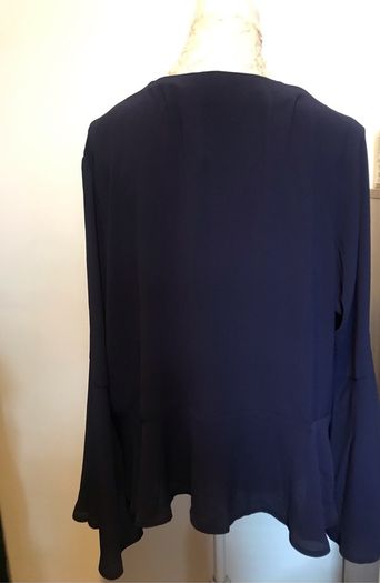 Annalisa navy blouse plus size - New with tags