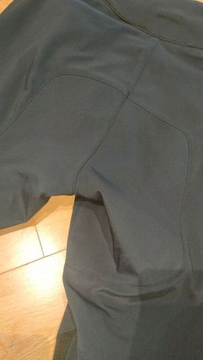Dainese Carve Master 2 GoreTex set - like new.