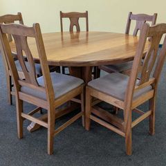 Dining Table and 5 Chairs