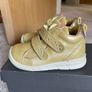 ECCO golden baby shoes. Size 21. New in a box. Image 3
