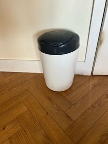 Tommee Tippee Simplee Sangenic Nappy Bin