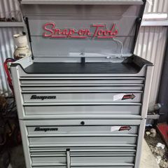 snap on toolbox  40"BRAND NEW