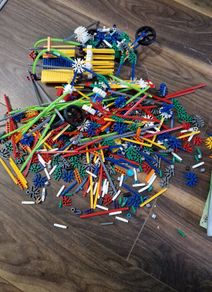 K'nex set. Box not included